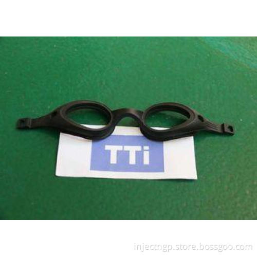 Manufacturing Precision Plastic Injection Molded Parts & Mo